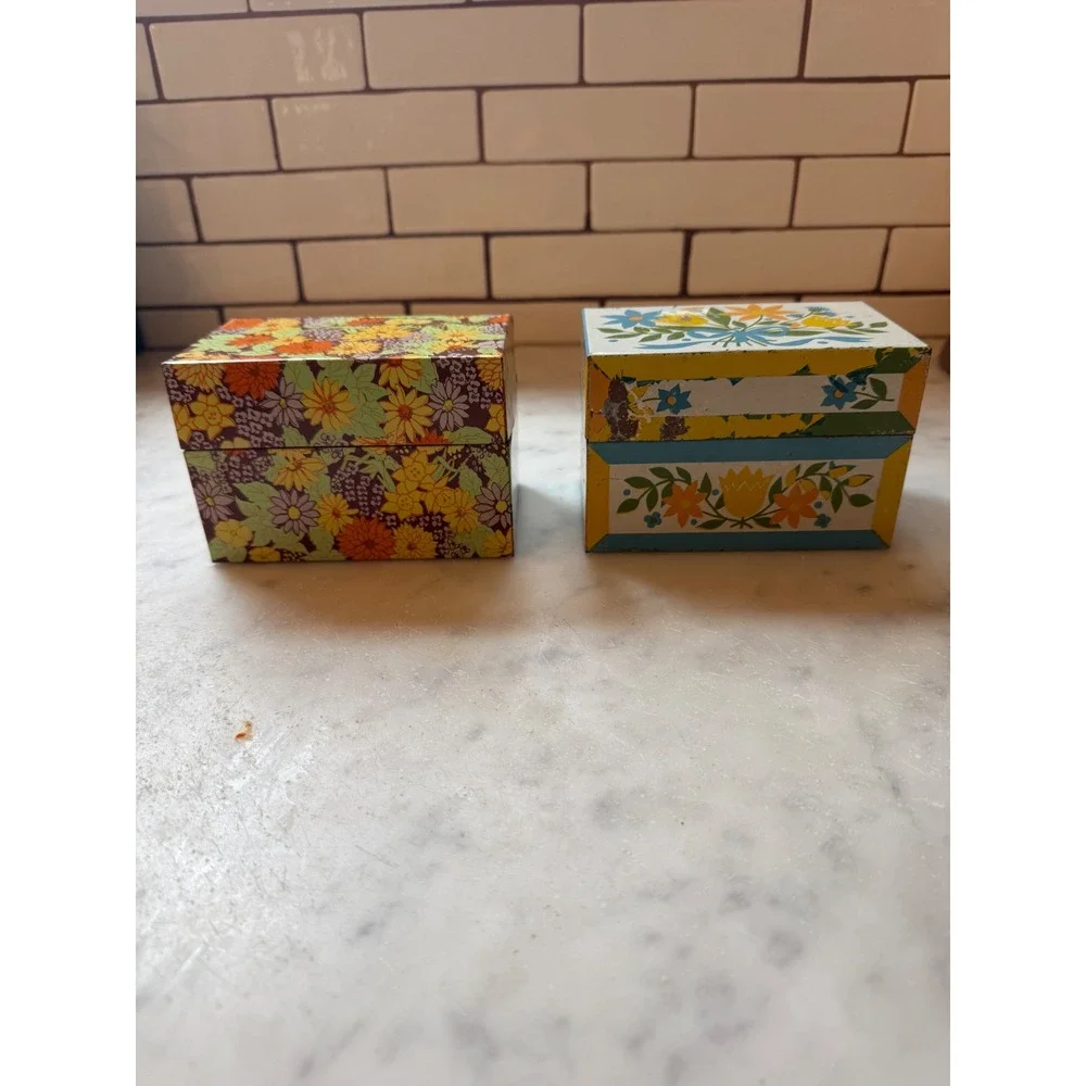 Vintage Floral Tin Storage Box‎ Syndicate Mfg Co Pennsylvania 1970s Retro